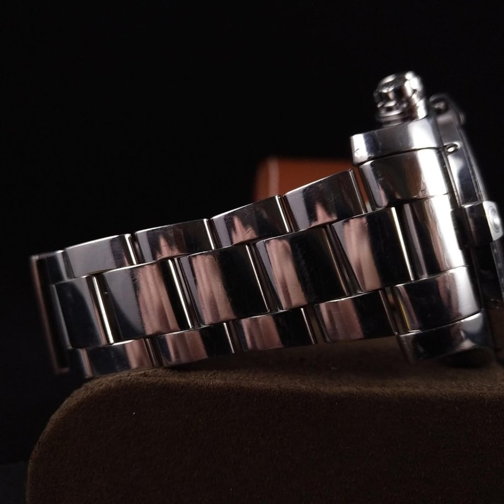 Breitling Super Avenger II 48MM A13371 - Picture 2 of 6